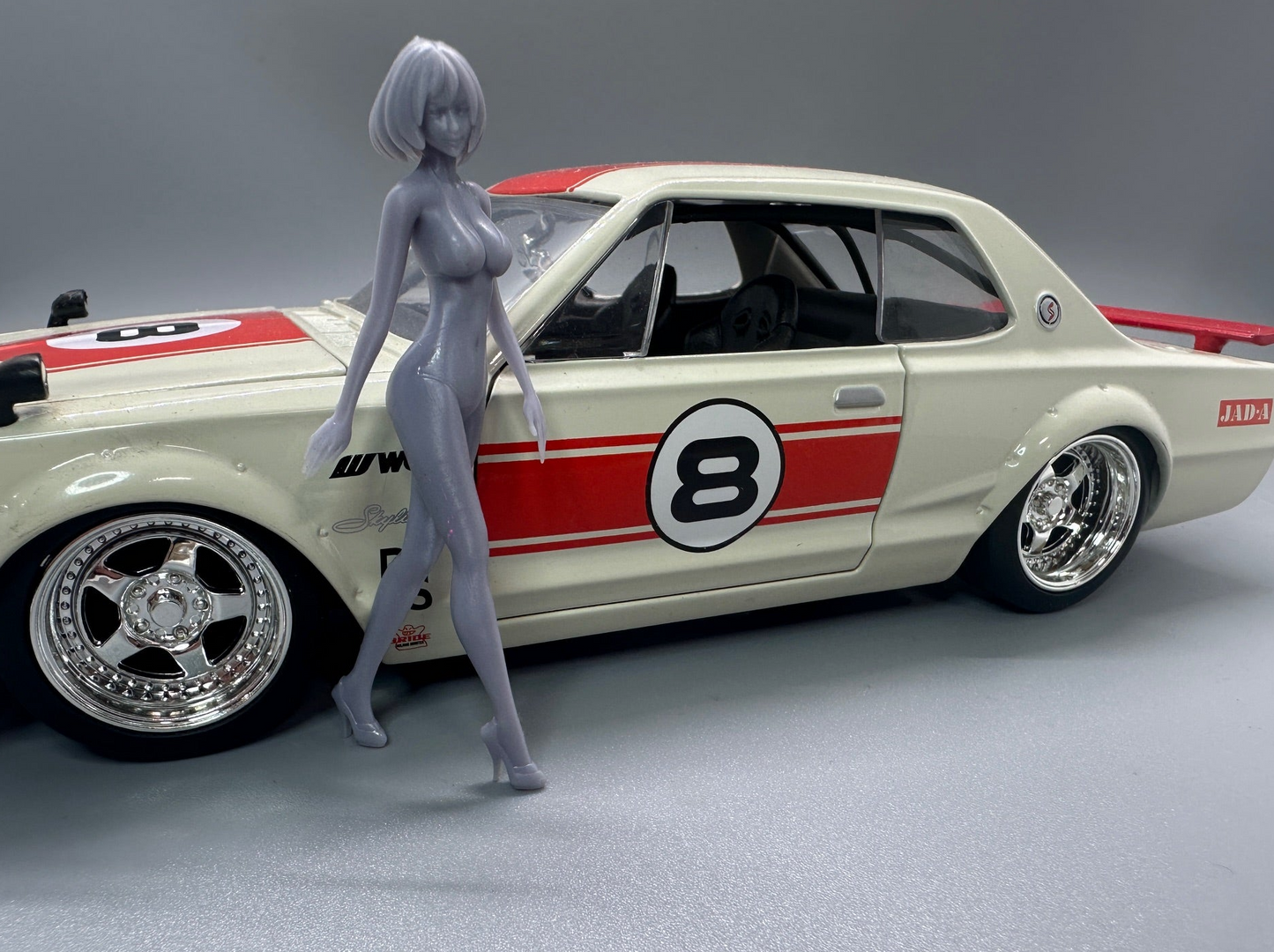 1:24 Scale Sexy Modeling Girl Resin Figure Unpainted