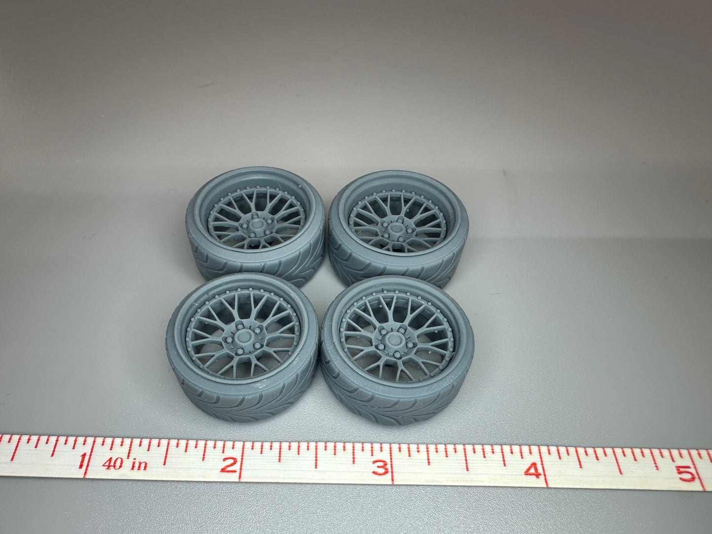 1:24 Scale SSR MS1 Style Wheels and Tires Resin