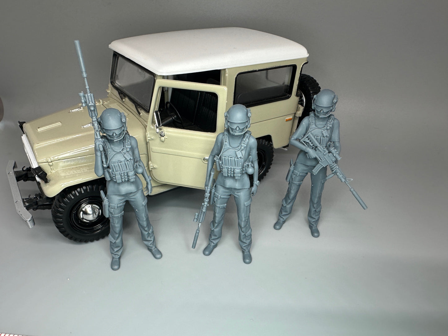 1:24 Scale Delta Force/Spec Ops Military Girls Resin Figures Set of 3