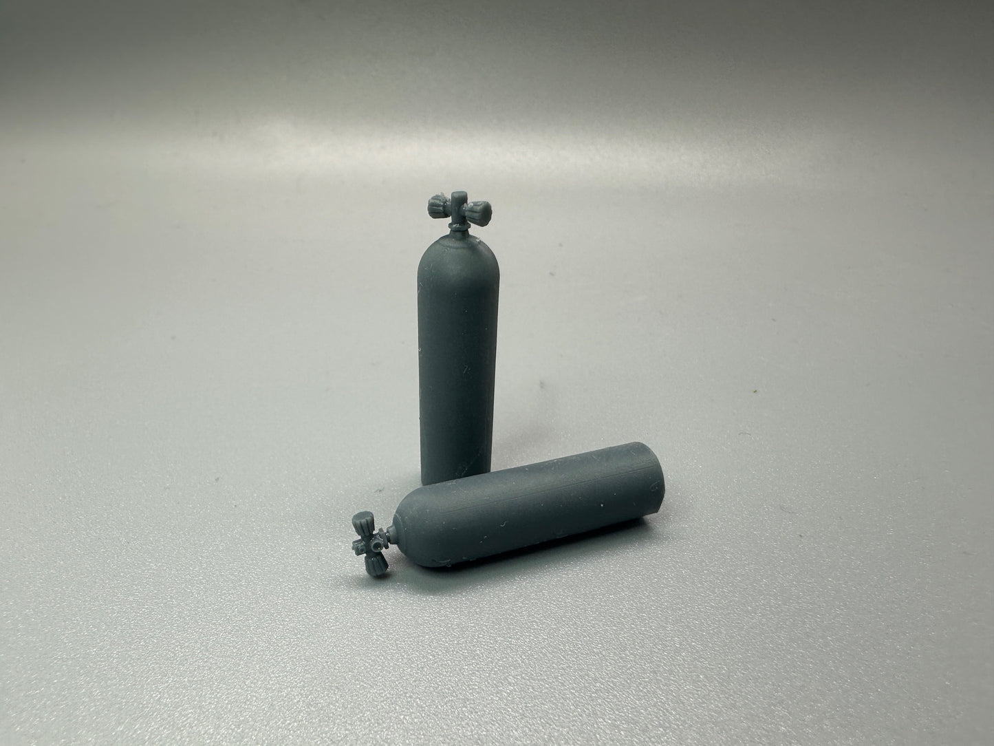 1:24 Scale Scuba Tanks Unpainted Resin