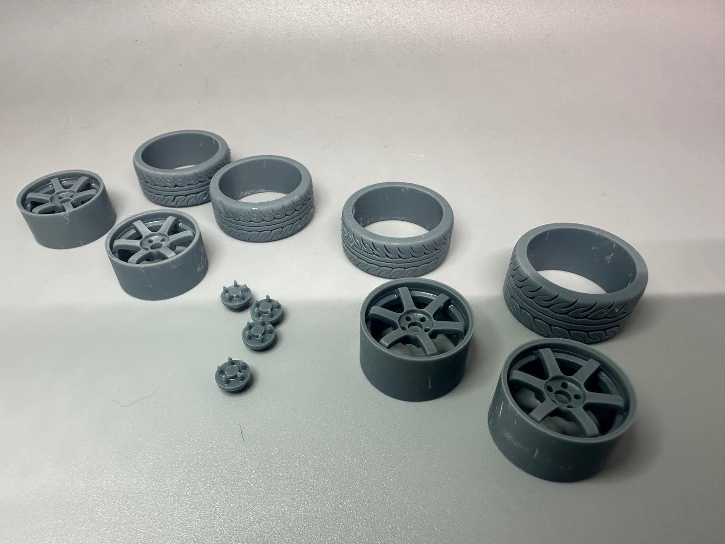 1:24 Scale Volk Rays Style Wheels and Tires Resin