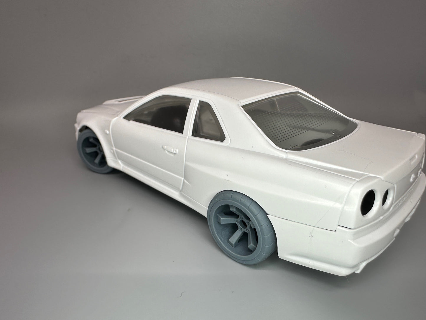 1:24 Scale Deep Dish 5 Spoke Wheels and Tires Resin