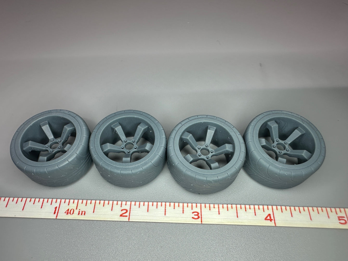 1:24 Scale Deep Dish 5 Spoke Wheels and Tires Resin