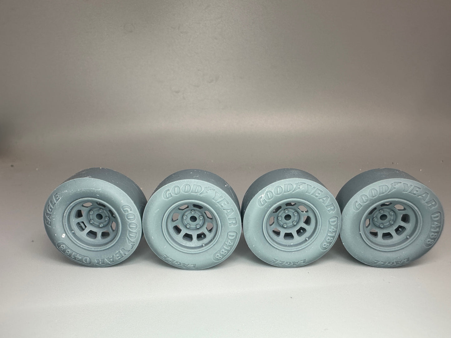 1:24 Scale Nascar Style Wheels and Tires (Aero Wheel with Good Year Slick Tires) Resin