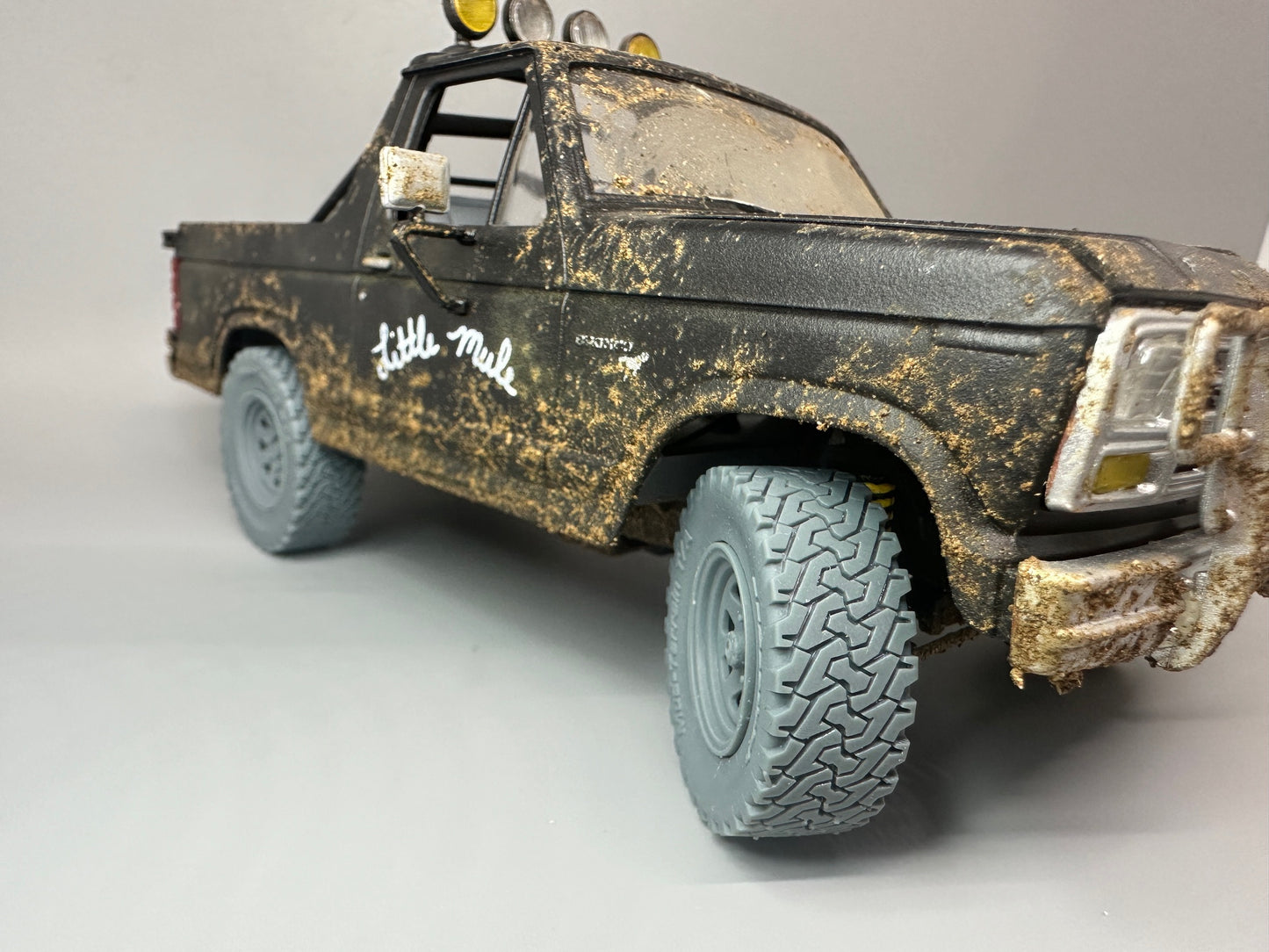 1:24 Scale 4x4 Off Road Wheels and BFG Tires Resin