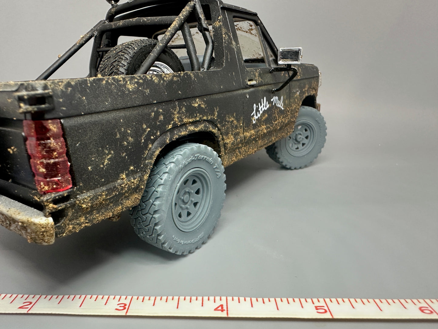 1:24 Scale 4x4 Off Road Wheels and BFG Tires Resin
