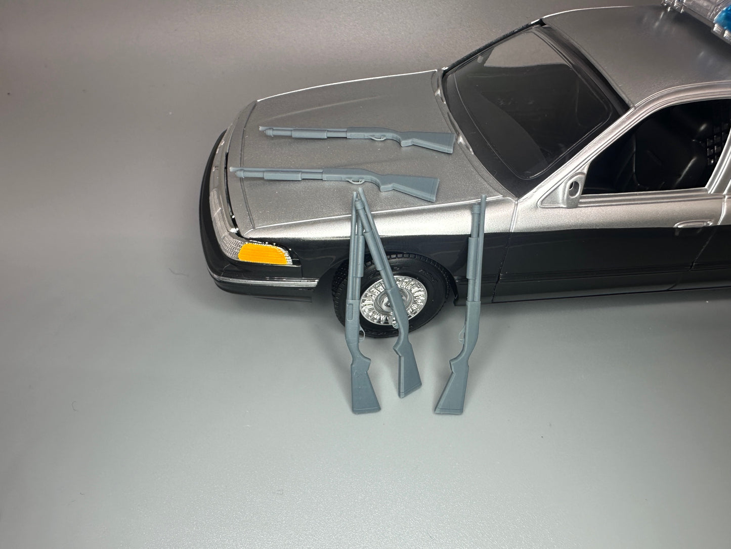 1:24 Scale Resin Lot of 5 Shotguns Unpainted