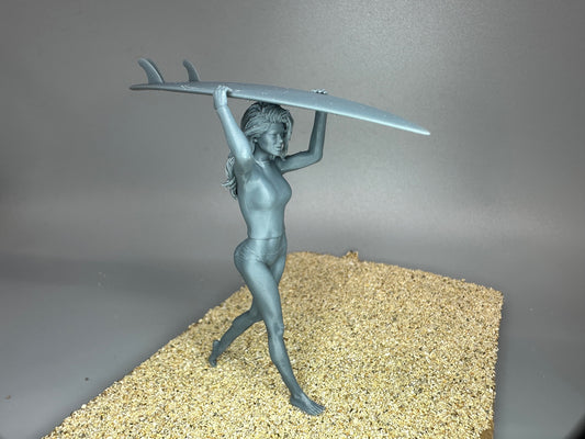 1:24 Scale Sexy Surfer Modeling Girl Resin Figure Unpainted