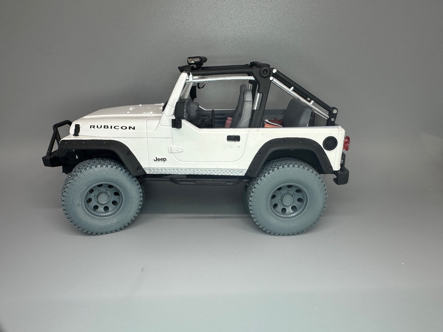 1:24 Scale 4x4 Off Road Wheels and BFG Tires Resin