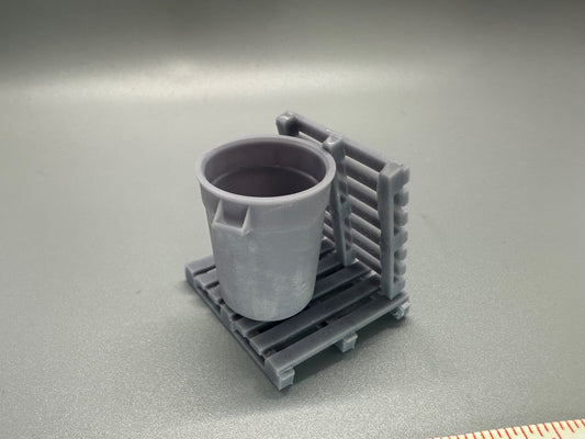 1:24 Scale Resin Pallets and Trash Can Kit